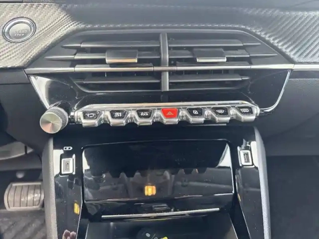Peugeot 208 electrique 50 kwh 136ch — photo 23