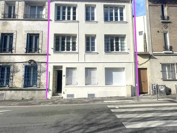 Bureaux 61 m²