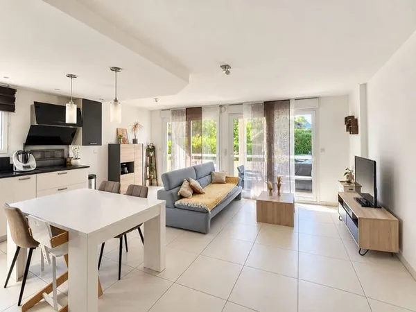 Appartement - 75.8m ²
