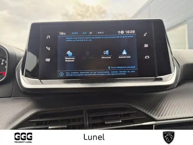 Peugeot 2008 puretech 100 s&amp;s bvm6 — photo 17