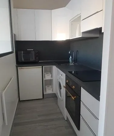 Studio 1 pièce 29 m²