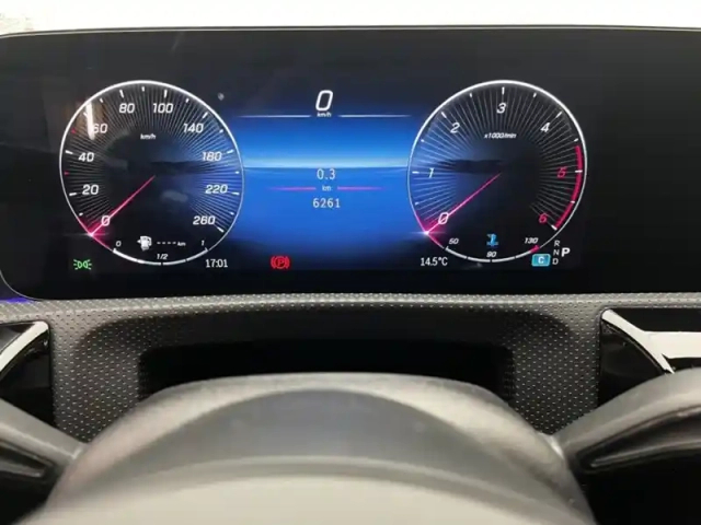 Mercedes Classe A 200 d amg line — photo 12