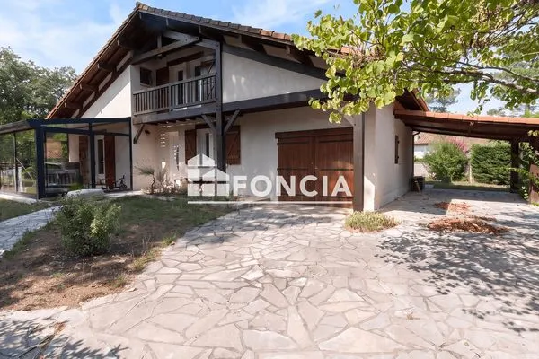 Maison 5 pièces 107 m²