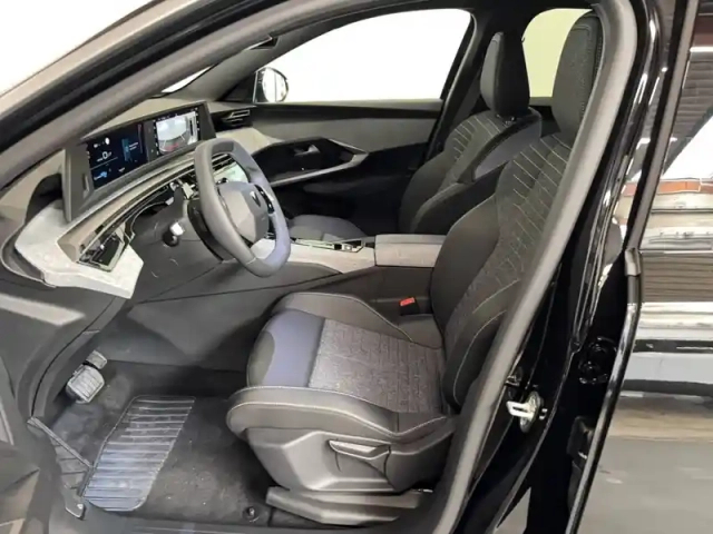 Peugeot 3008 electrique 210 ch 73 kwh — photo 4