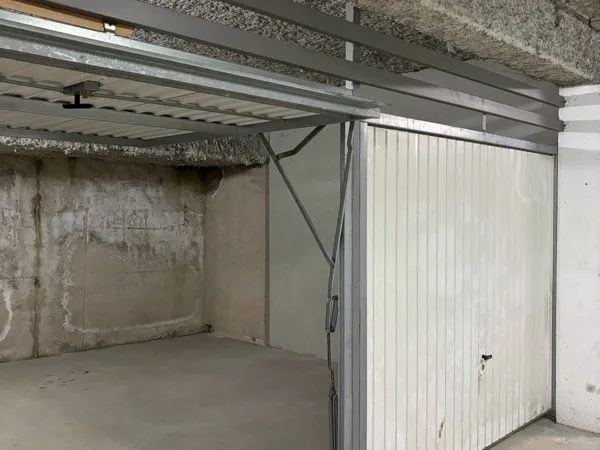 Garages à louer
