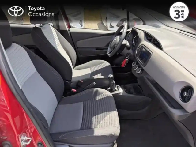 Toyota Yaris 70 vvt-i france connect 5p rc19 — photo 21