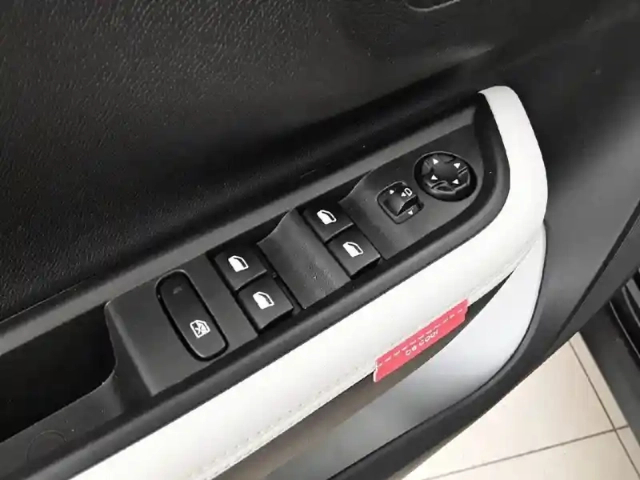Citroën C3 turbo 100 ch bvm6 — photo 76