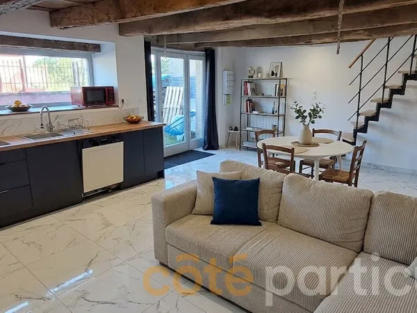Moussens - Maison de village T3 en duplex - (5 min de La Primaube)