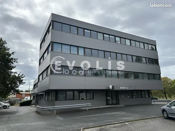 Bureaux 320 m²