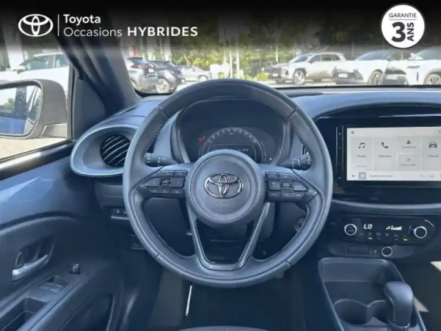 Toyota Aygo X 1.0 vvt-i 72ch design my24 — photo 9