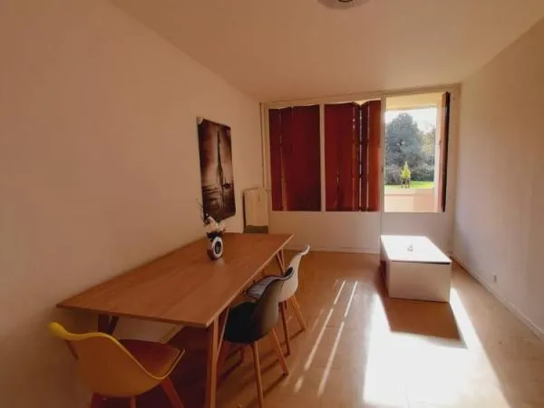 LOCATION : appartement 4 pièces meublée(71 m²) à Limoges