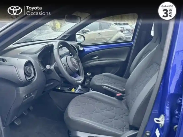 Toyota Aygo X 1.0 vvt-i 72ch air collection — photo 11