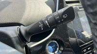 Toyota Prius 122h Dynamic Pack Premium — photo 24