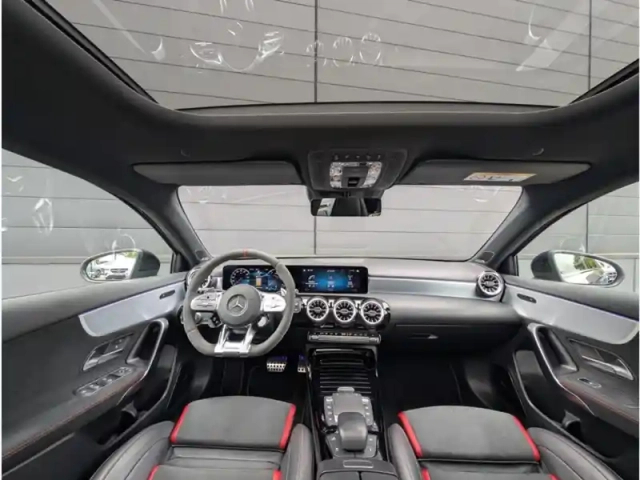 Mercedes Classe A 45 s 4matic+ — photo 11