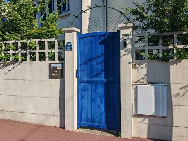Maison individuelle 5 pièces avec jardin - À 20 min de Paris