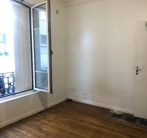 Studio 1 pièce 17 m²