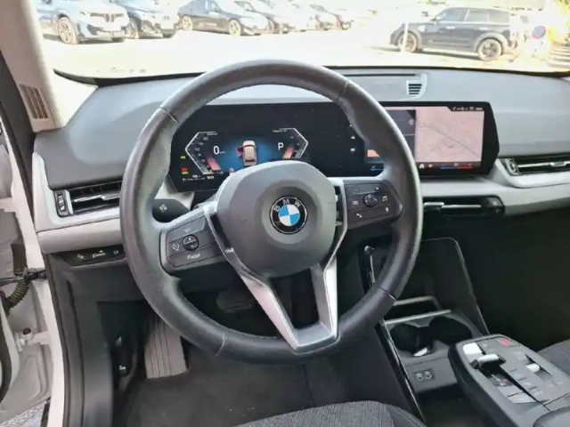 Bmw X1 sdrive 18i 136ch dkg7 — photo 6