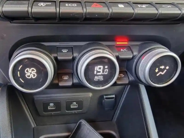 Dacia Duster ii journey+ eco-g 100 4x2 — photo 27