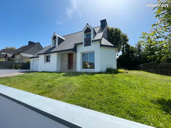 Maison à vendre à PLOEREN quartier recherché de Kerthomas limitrophe de VANNES