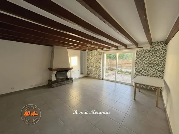 Maison en pierre à vendre à Plessé - charme et authenticité