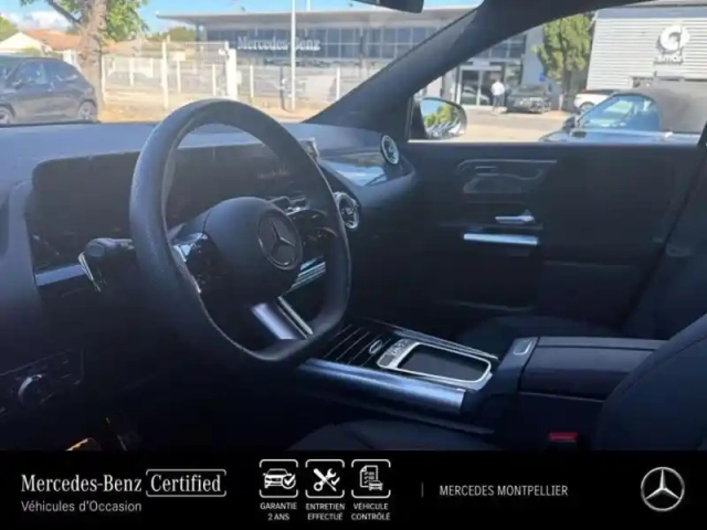 Mercedes Gla 200 d 150ch amg line 8g-dct — photo 10