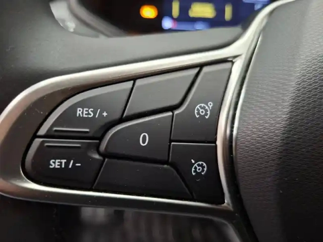 Renault Clio blue dci 100 ch gsr2 — photo 88