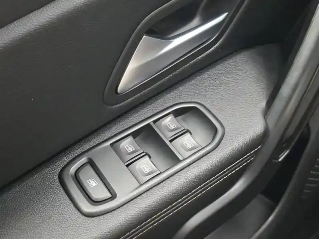 Dacia Duster eco-g 100 4x2 — photo 23