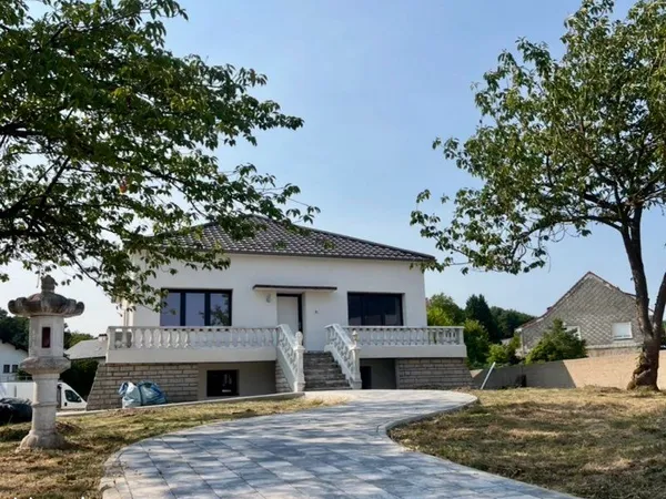 Maison 170 m2 sur un terrain de 2500 m2
