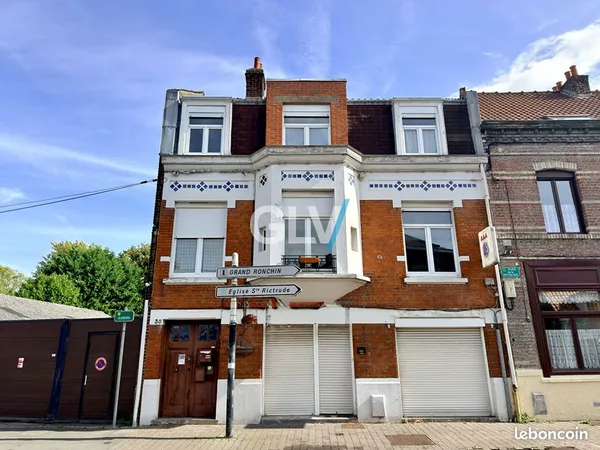 Maison 8 pièces 205 m²