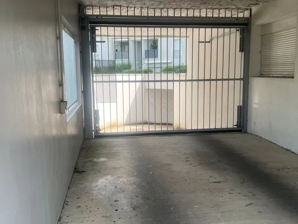 Location place parking Résidence sécurisée 1er sous-sol PESSAC