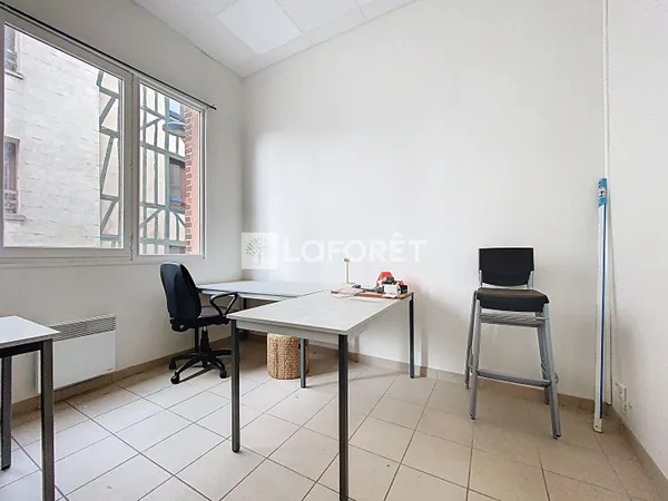 Bureau 13 m²