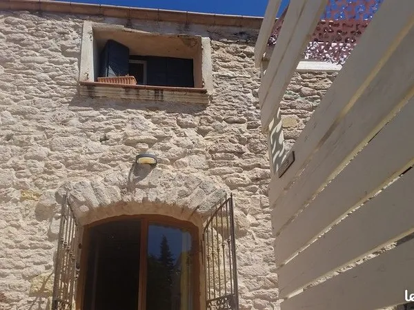 Maison de caractère Carro T5 2 chambres proches des plages
