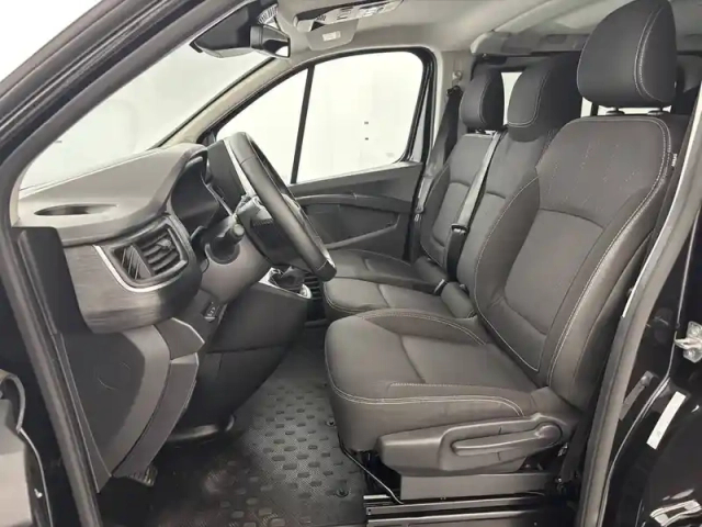 Renault Trafic blue dci 150 — photo 18