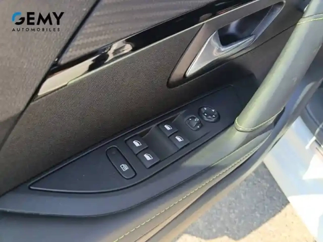 Peugeot 208 electrique 50 kwh 136ch — photo 12