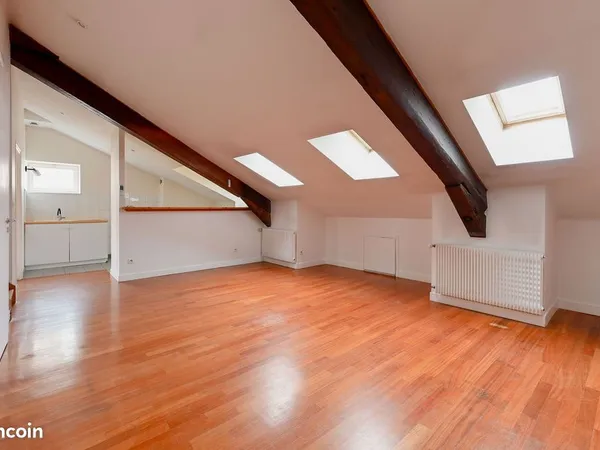 Duplex 3 pièces 49 m²