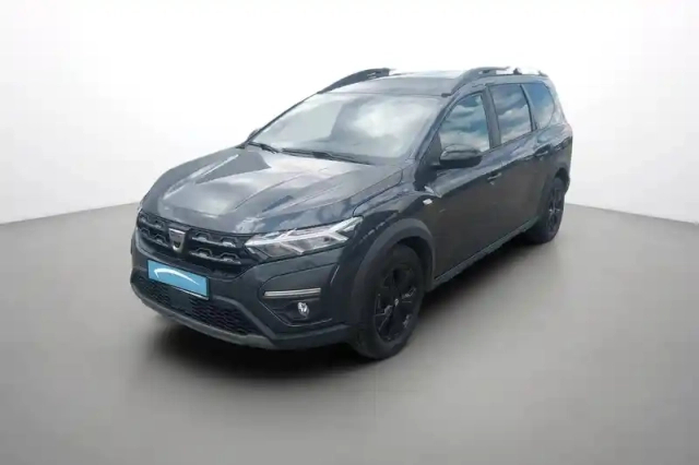 Dacia Jogger tce 110 5 places — photo 1