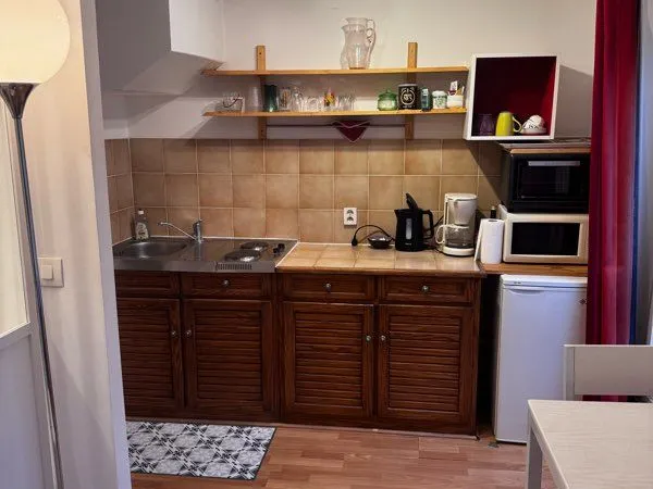 À louer beau studio 25m2 quartier Notre Dame