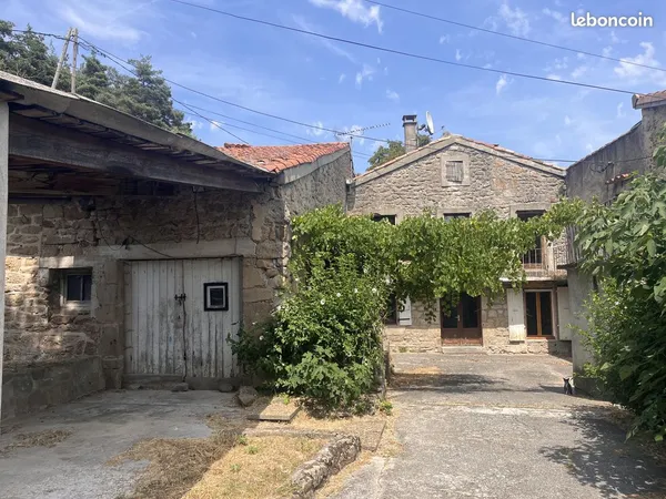 Maison 8 pièces 143 m²