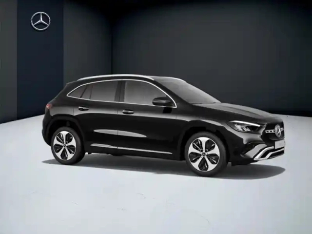 Mercedes Gla 200 d progressive line — photo 16
