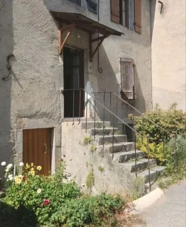 Maison de campagne 3ch terrasse jardin parking