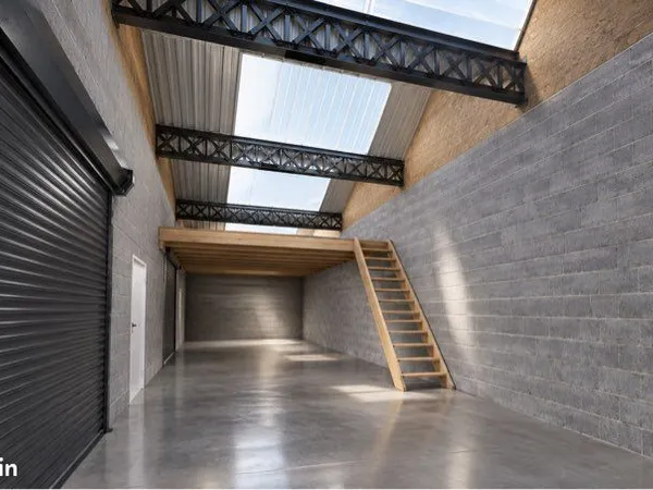 Local de stockage 80 m² avec accès véhicule - Tourcoing