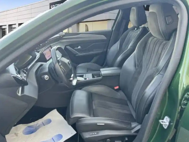 Peugeot 308 phev 225 e-eat8 — photo 50
