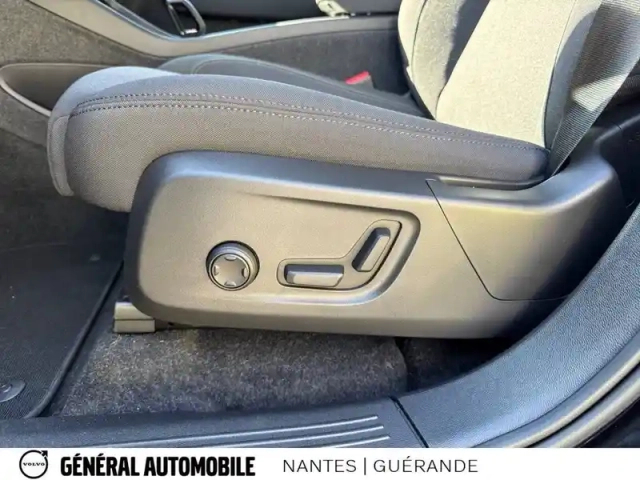 Volvo C40 recharge extended range 252 ch 1edt — photo 13