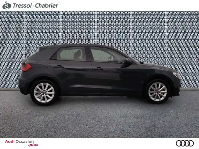 Audi A1 sportback 35 tfsi 150 ch s tronic 7 — photo 6
