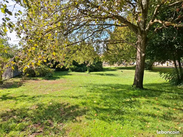 Terrain constructible 530 m2 110 000 euros