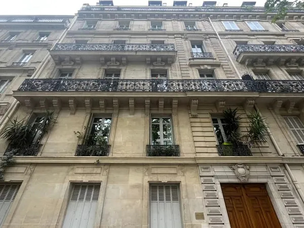 Studio 1 pièce 9 m²