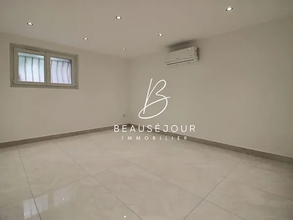Appartement Sainte Genevieve Des Bois 2 pièces 43.94 m2