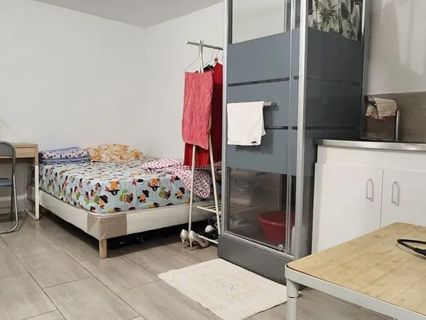 Studio - 12.24m ²