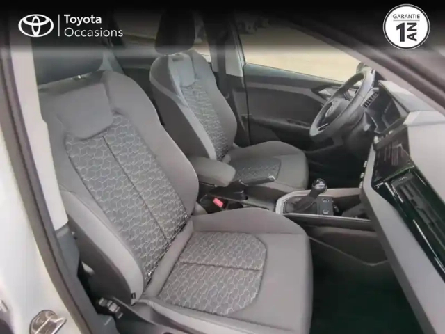Audi A1 sportback 30 tfsi 116ch design s tronic 7 — photo 6