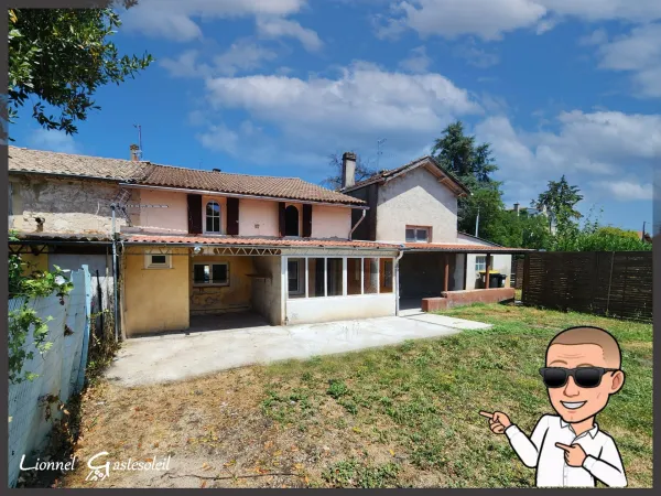 Maison à vendre 4 chambres avec jardin, parking sur la commune de Pineuilh proche de Sainte Foy la G